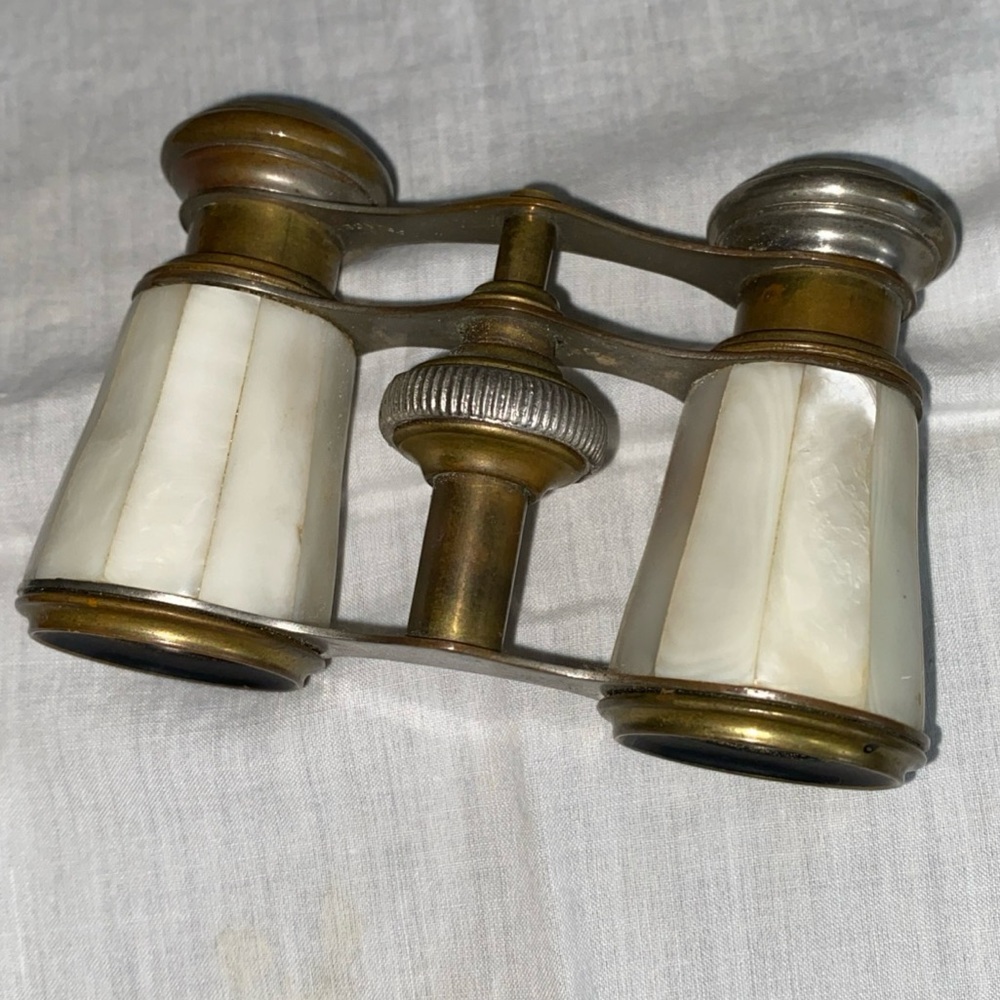 Antique Chevalier Paris French Opera Glasses Binoculars, Mother of Pearl